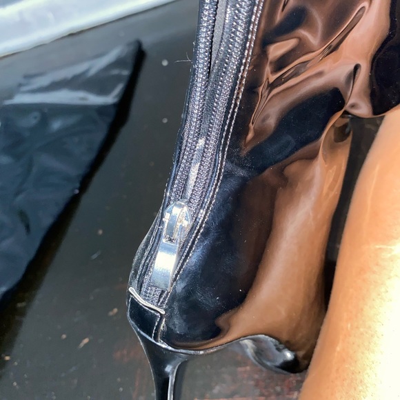 Black leather high boots - Picture 5 of 8